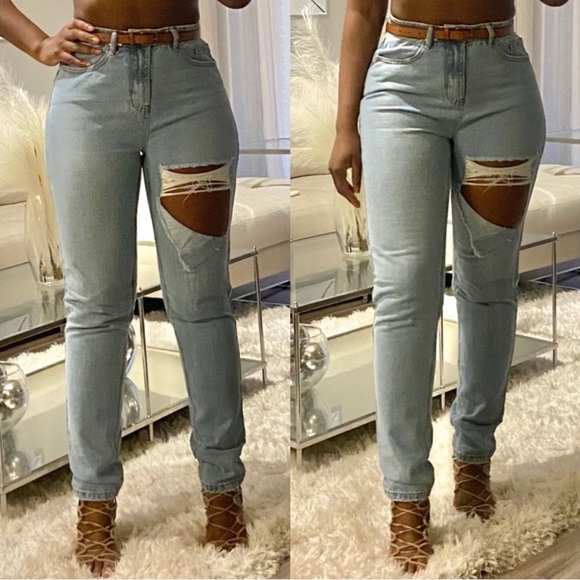 Distressed jeans - Picture 2 of 2